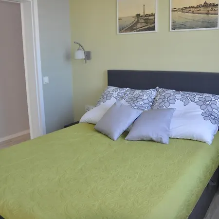 Apartment Penelopa Silver